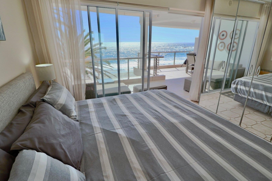 To Let 1 Bedroom Property for Rent in Clifton Western Cape